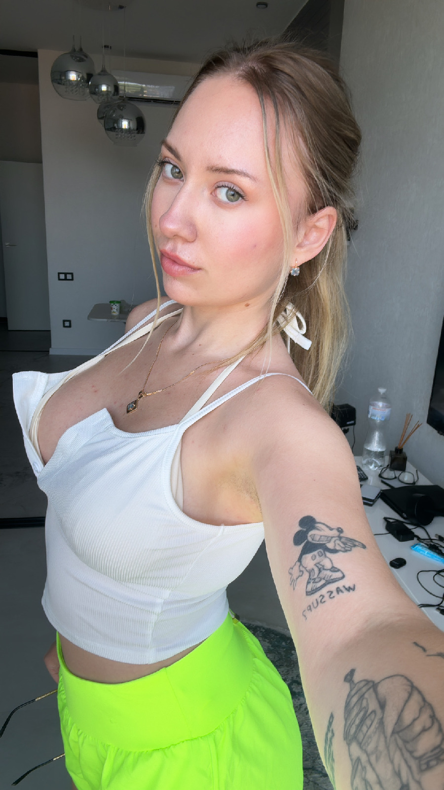 KateV in her underwear in Xiangyang