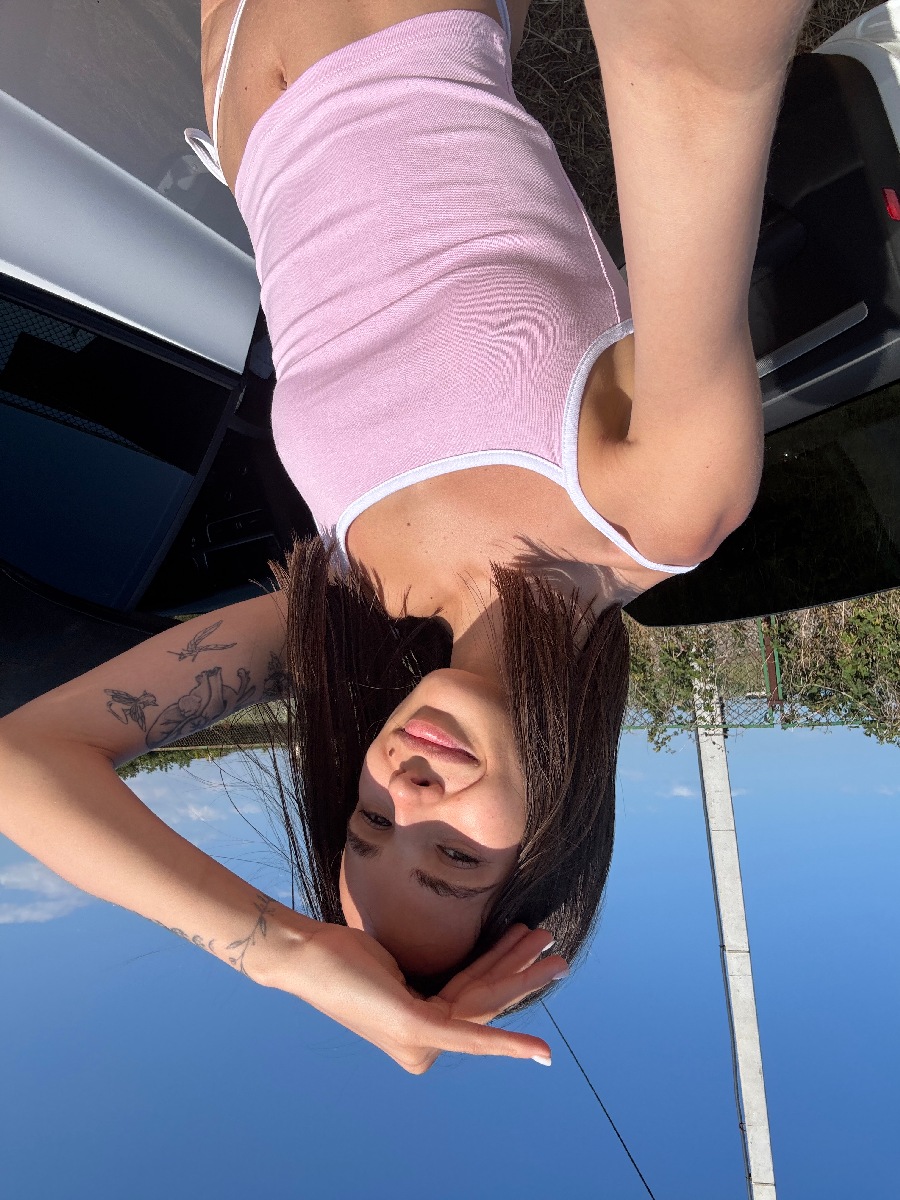 Sexy model Tina in Xiangyang